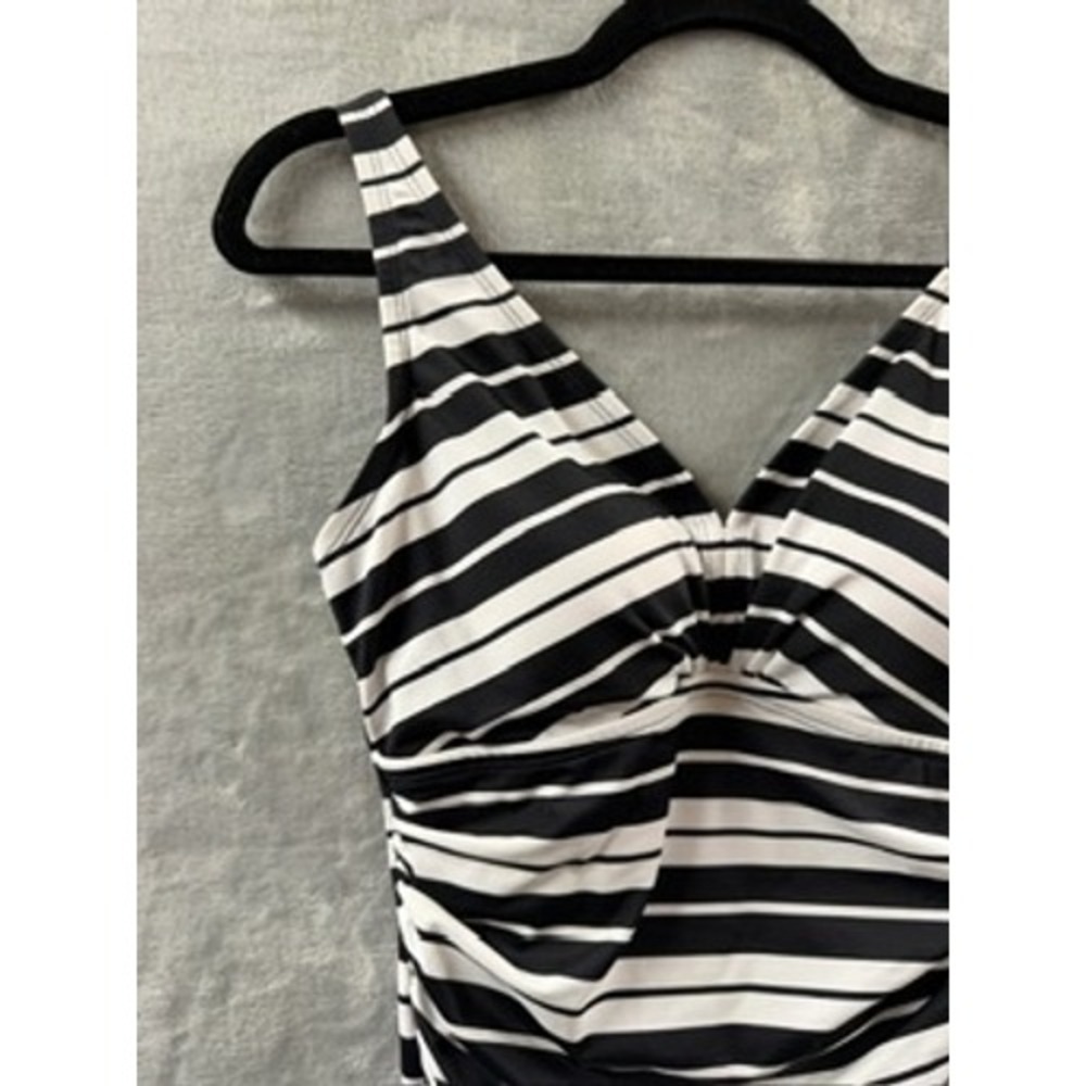 Swim Solutions Women Black White Striped Ruched V-Neck One-Piece Swimsuit NWT 8 - Picture 7 of 14